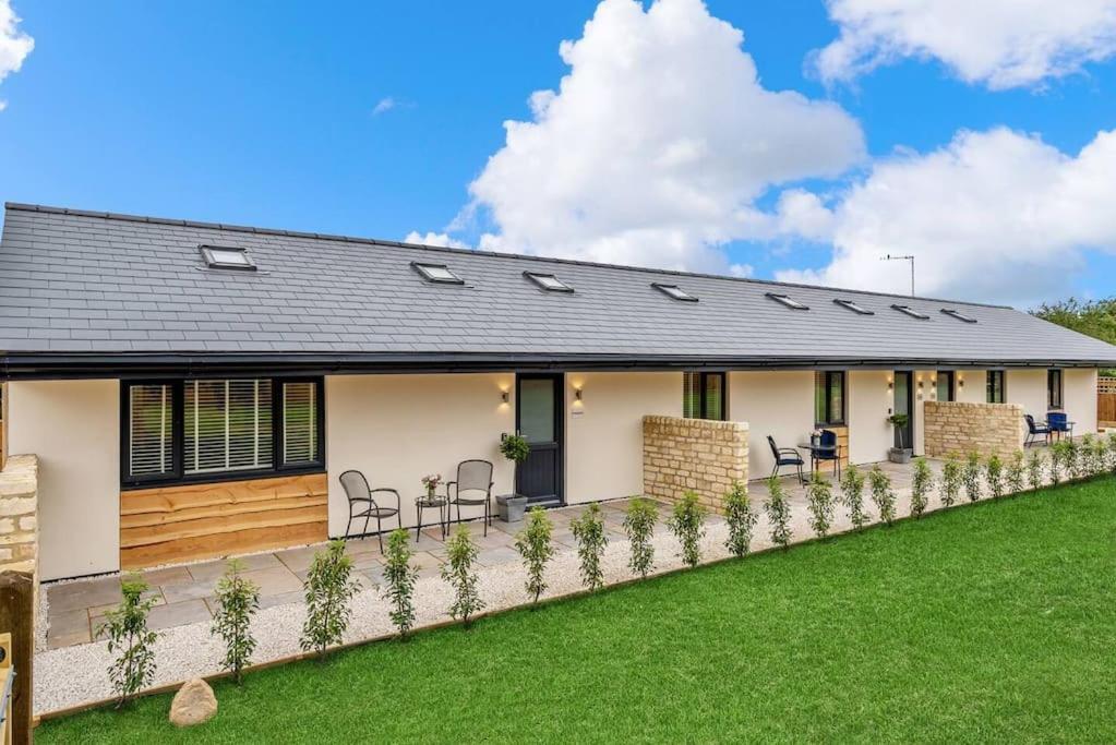 Rose Barn - Luxury Barn Accommodation In The Cotswolds Gretton  외부 사진